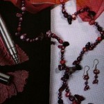 Conjunto de collar y pendientes