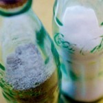 Pimentero y salero con botellas recicladas