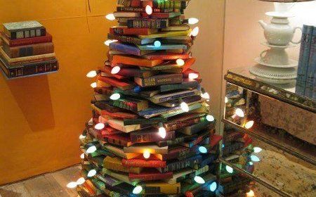 Hacer un árbol de navidad con libros Arbol de navidad con libros Hacer un árbol de navidad con libros
