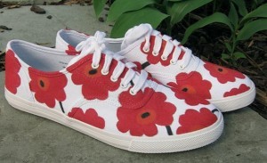 Artesanía para decorar zapatillas con flores Zapatillas decoradas con flores 300x183 Artesanía para decorar zapatillas con flores